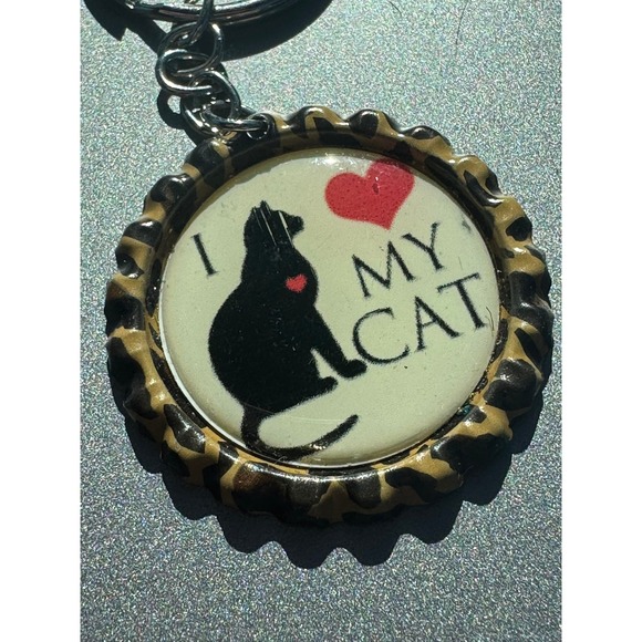 Handmade Accessories - I Heart My Cat‎ Bottle Cap Keychain Leopard Print Animal Print Cat Lover Gift